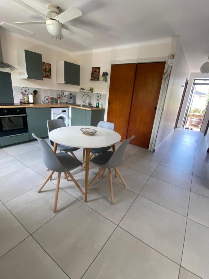 L'Esplanade, Appartement En Centre-Ville Au Calme Puisserguier 외부 사진